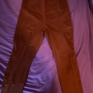 Burgundy Leggings W/ Pockets!